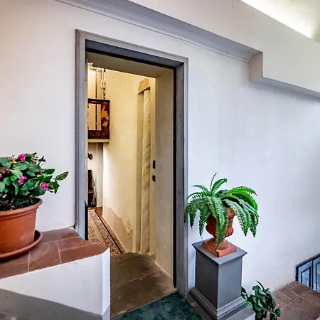 Appartamento Yid Luxury Near Ponte Vecchio *