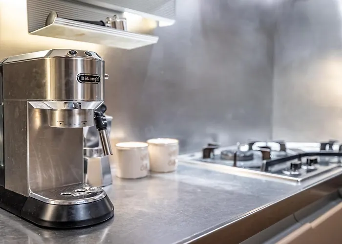 Yid Luxury Near Ponte Vecchio *